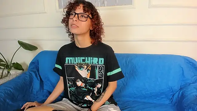 AliceMadnes online show from March 9, 2026, 2:15 am