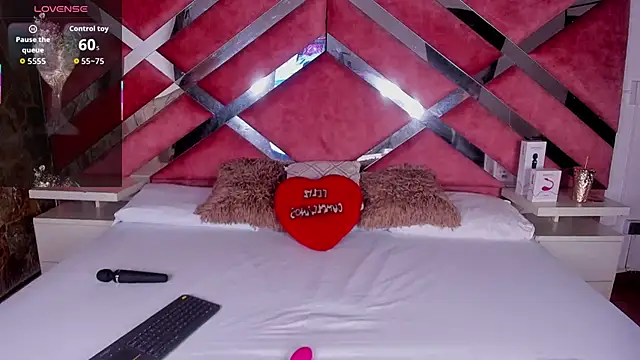 Lily Queen30 online show from January 8, 2026, 8:11 pm