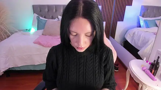 Snapshot of Neo_sarah_ chatting on February 6, 2026, 3:33 am Neo sarah online show from February 6, 2026, 3:33 am