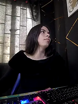 Snapshot of emilygrooe chatting on February 23, 2026, 10:07 pm emilygrooe online show from February 23, 2026, 10:07 pm