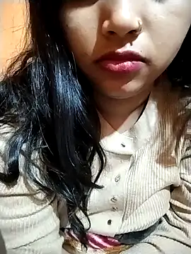 Sexy Divya   online show from February 8, 2026, 12:36 am