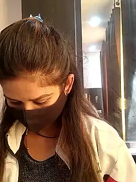 black and white choco online show from January 12, 2026, 7:57 am