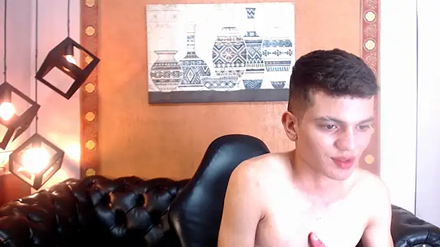 Snapshot of Lucian_Mills chatting on November 8, 2025, 11:25 pm Lucian Mills online show from November 8, 2025, 11:25 pm