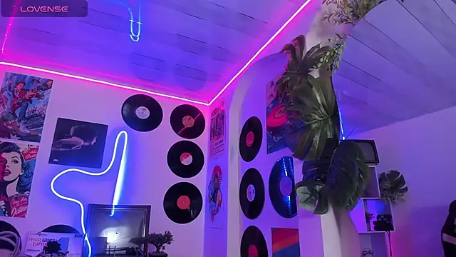 Heidy palmer online show from February 10, 2026, 8:46 pm