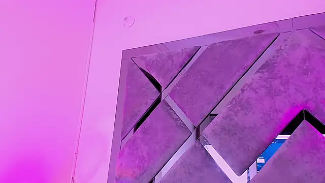 Snapshot of luciagray1 chatting on February 20, 2026, 6:26 am luciagray1 online show from February 20, 2026, 6:26 am