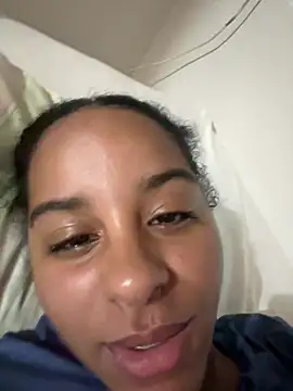 Snapshot of Nicolitalalinda chatting on July 24, 2026, 7:28 am Nicolitalalinda online show from July 24, 2026, 7:28 am