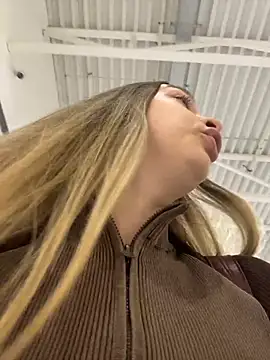 SashaCatt online show from January 16, 2026, 9:46 am