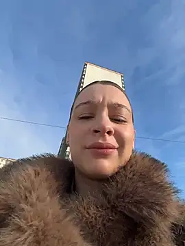 Snapshot of SashaCatt chatting on February 24, 2026, 8:12 am SashaCatt online show from February 24, 2026, 8:12 am