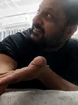 Snapshot of dishant_1686 chatting on November 8, 2025, 12:38 pm dishant 1686 online show from November 8, 2025, 12:38 pm