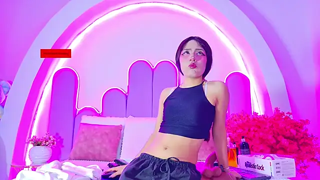 BunnySexyy18 online show from May 26, 2026, 3:13 am