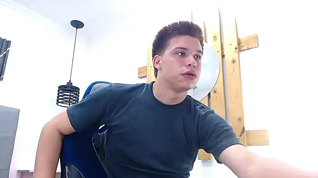 Liam York  online show from January 11, 2026, 4:45 pm