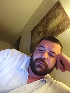 Snapshot of tomluckies chatting on November 9, 2025, 5:06 am tomluckies online show from November 9, 2025, 5:06 am