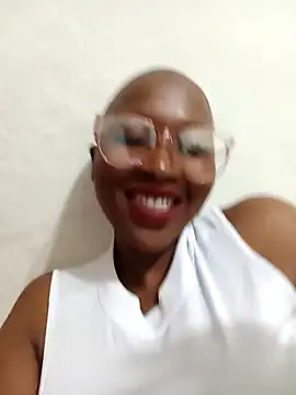 HipsDontLieX95 online show from January 17, 2026, 12:04 am