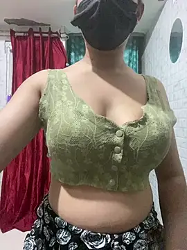 Red Queen 11 online show from February 24, 2026, 6:39 pm