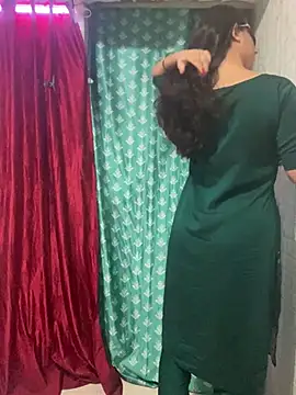 Red Queen 11 online show from February 27, 2026, 6:41 pm