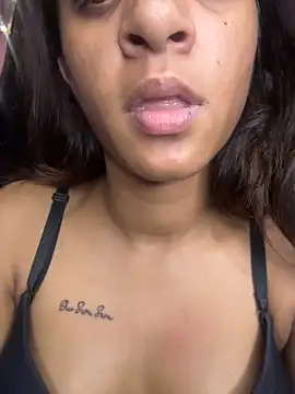 Your   Moonlight online show from April 3, 2026, 10:19 pm