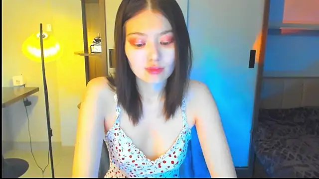 HopeLovely online show from March 5, 2026, 9:38 am