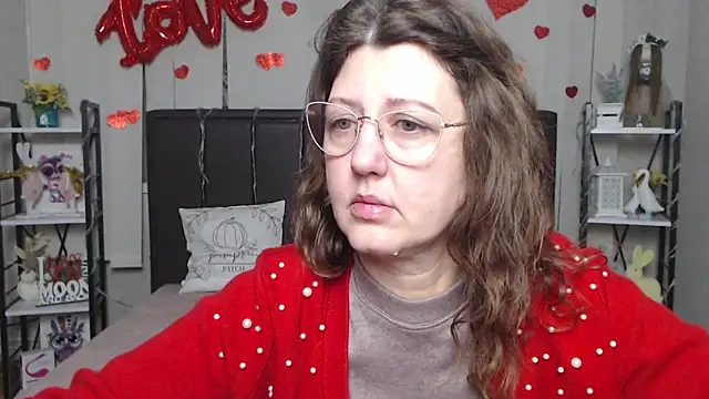 Snapshot of RoseHille chatting on January 17, 2026, 6:18 am RoseHille online show from January 17, 2026, 6:18 am