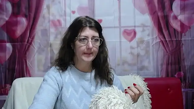 Snapshot of RoseHille chatting on February 5, 2026, 3:05 pm RoseHille online show from February 5, 2026, 3:05 pm