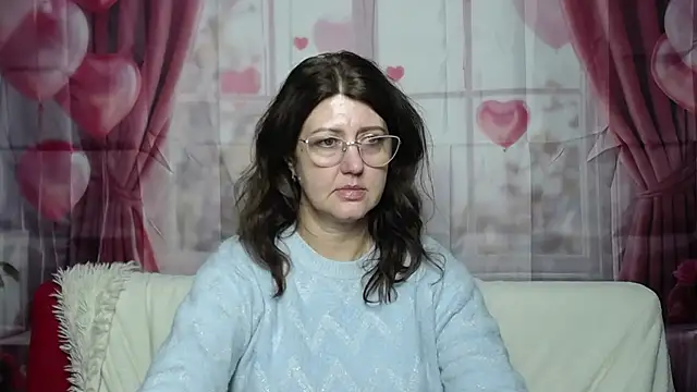 Snapshot of RoseHille chatting on February 16, 2026, 2:57 pm RoseHille online show from February 16, 2026, 2:57 pm