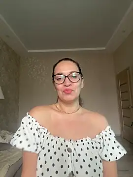 Milana8263 online show from February 15, 2026, 8:24 am