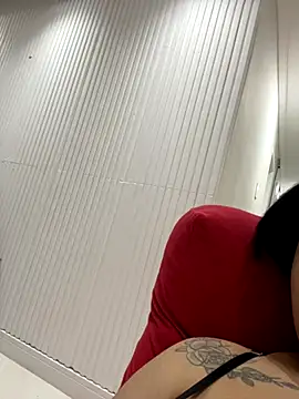 Snapshot of babi_morena chatting on November 10, 2025, 1:21 pm babi morena online show from November 10, 2025, 1:21 pm