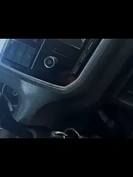 Lilostex online show from April 28, 2026, 8:19 am