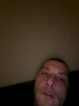 Kinkycouple142 online show from January 7, 2026, 10:34 pm