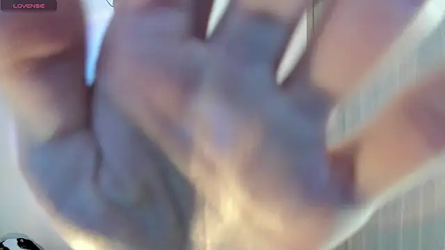 RYO BLEU  online show from February 11, 2026, 3:11 am