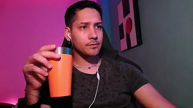 Abruptoinusual online show from November 20, 2025, 10:42 pm