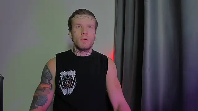 Huntall77 online show from November 28, 2025, 1:25 pm