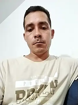 Snapshot of Damian-liam chatting on November 10, 2025, 6:45 am Damian-liam online show from November 10, 2025, 6:45 am