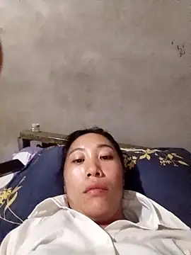 Snapshot of -Chua-90 chatting on November 13, 2025, 1:10 pm -Chua-90 online show from November 13, 2025, 1:10 pm