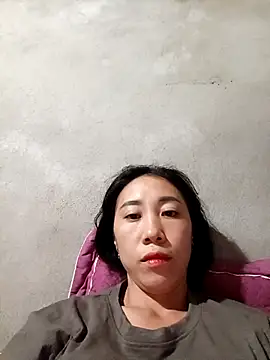 Snapshot of -Chua-90 chatting on November 17, 2025, 12:44 pm -Chua-90 online show from November 17, 2025, 12:44 pm