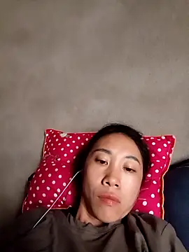 Snapshot of -Chua-90 chatting on November 18, 2025, 4:17 am -Chua-90 online show from November 18, 2025, 4:17 am