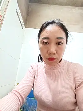 Snapshot of -Chua-90 chatting on November 19, 2025, 10:54 pm -Chua-90 online show from November 19, 2025, 10:54 pm