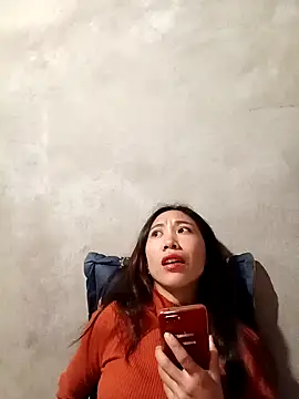 Snapshot of -Chua-90 chatting on November 28, 2025, 11:57 am -Chua-90 online show from November 28, 2025, 11:57 am