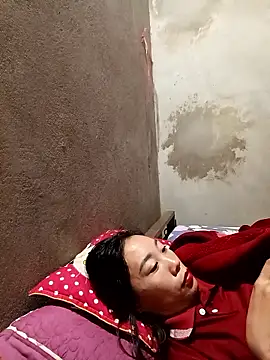 Snapshot of -Chua-90 chatting on December 17, 2025, 10:38 pm -Chua-90 online show from December 17, 2025, 10:38 pm