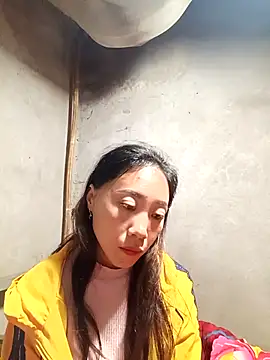 Snapshot of -Chua-90 chatting on December 21, 2025, 10:39 pm -Chua-90 online show from December 21, 2025, 10:39 pm