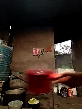 Snapshot of -Chua-90 chatting on January 13, 2026, 11:43 pm -Chua-90 online show from January 13, 2026, 11:43 pm