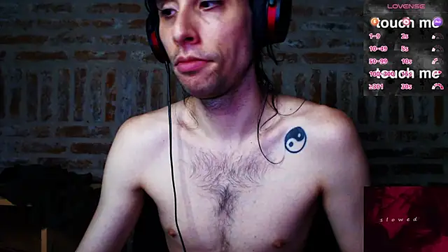 CaramelToy online show from January 14, 2026, 6:19 am