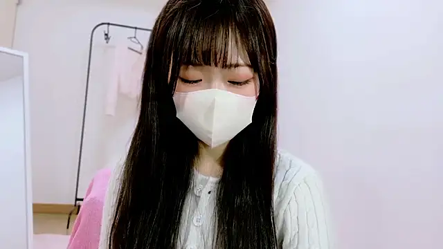 arisu-chan online show from November 20, 2025, 3:39 am