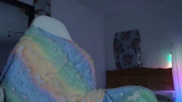 MissyDior8 online show from April 13, 2026, 5:13 am