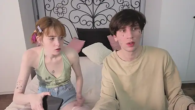 Snapshot of Danny_loves_Mary chatting on February 8, 2026, 3:10 am Danny loves Mary online show from February 8, 2026, 3:10 am