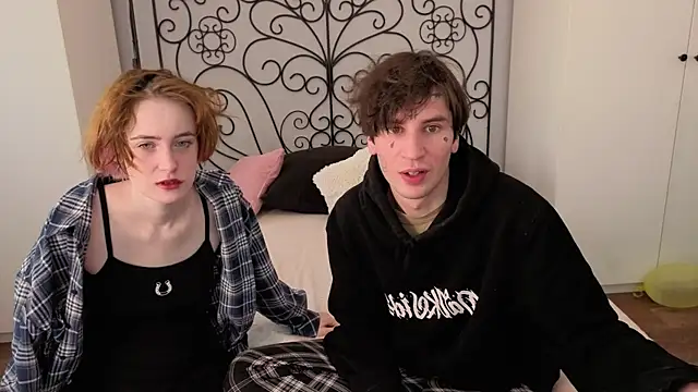 Snapshot of Danny_loves_Mary chatting on February 21, 2026, 1:50 am Danny loves Mary online show from February 21, 2026, 1:50 am