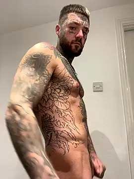 Snapshot of magicmichaell chatting on November 12, 2025, 10:48 am magicmichaell online show from November 12, 2025, 10:48 am