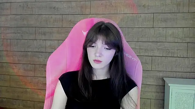 SophiaProve online show from April 19, 2026, 4:39 pm