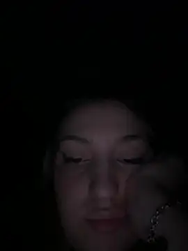 Snapshot of Marisaaasss chatting on March 19, 2026, 8:13 pm Marisaaasss online show from March 19, 2026, 8:13 pm