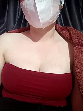 MiHeni online show from February 8, 2026, 2:42 pm