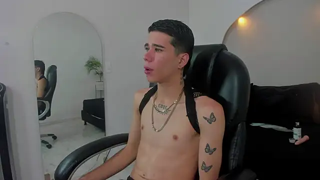 Gabo white1 online show from December 16, 2025, 5:23 am